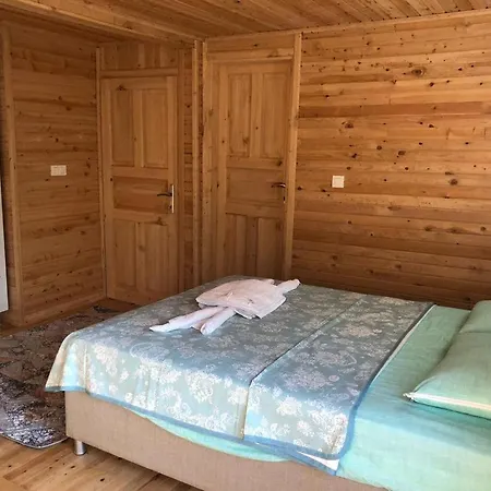 Apartamento Ciftlik 2+1 Agac Ev